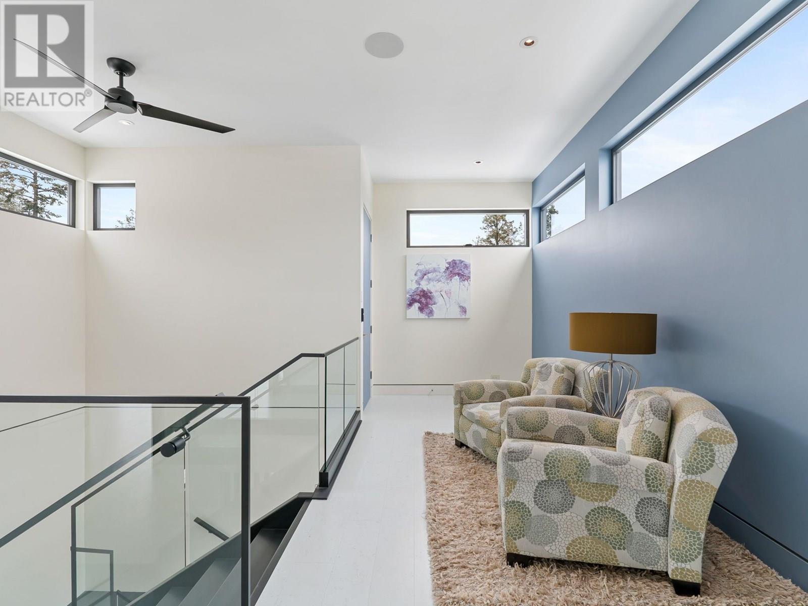  722 Highpointe Place, Kelowna