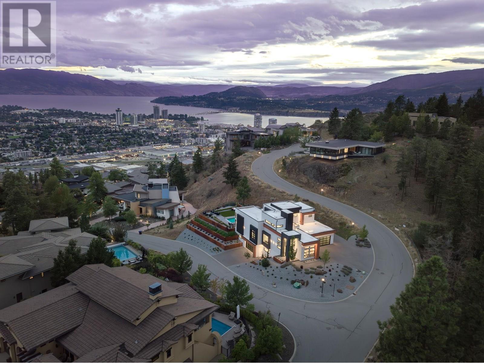  722 Highpointe Place, Kelowna