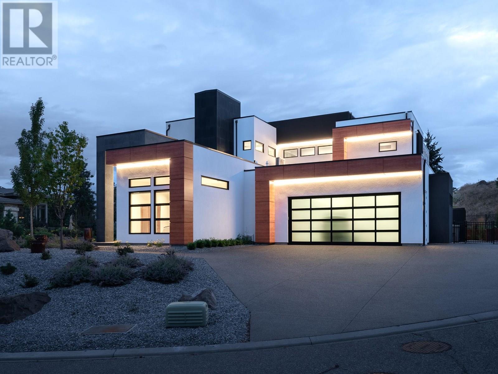  722 Highpointe Place, Kelowna