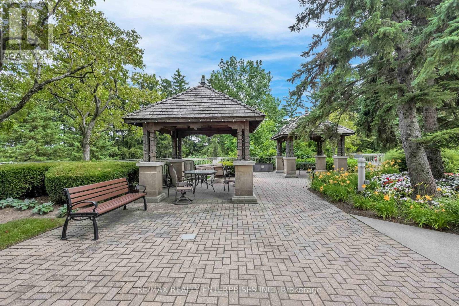 Photo 9 of 704 1800 The College Way, Mississauga ON
