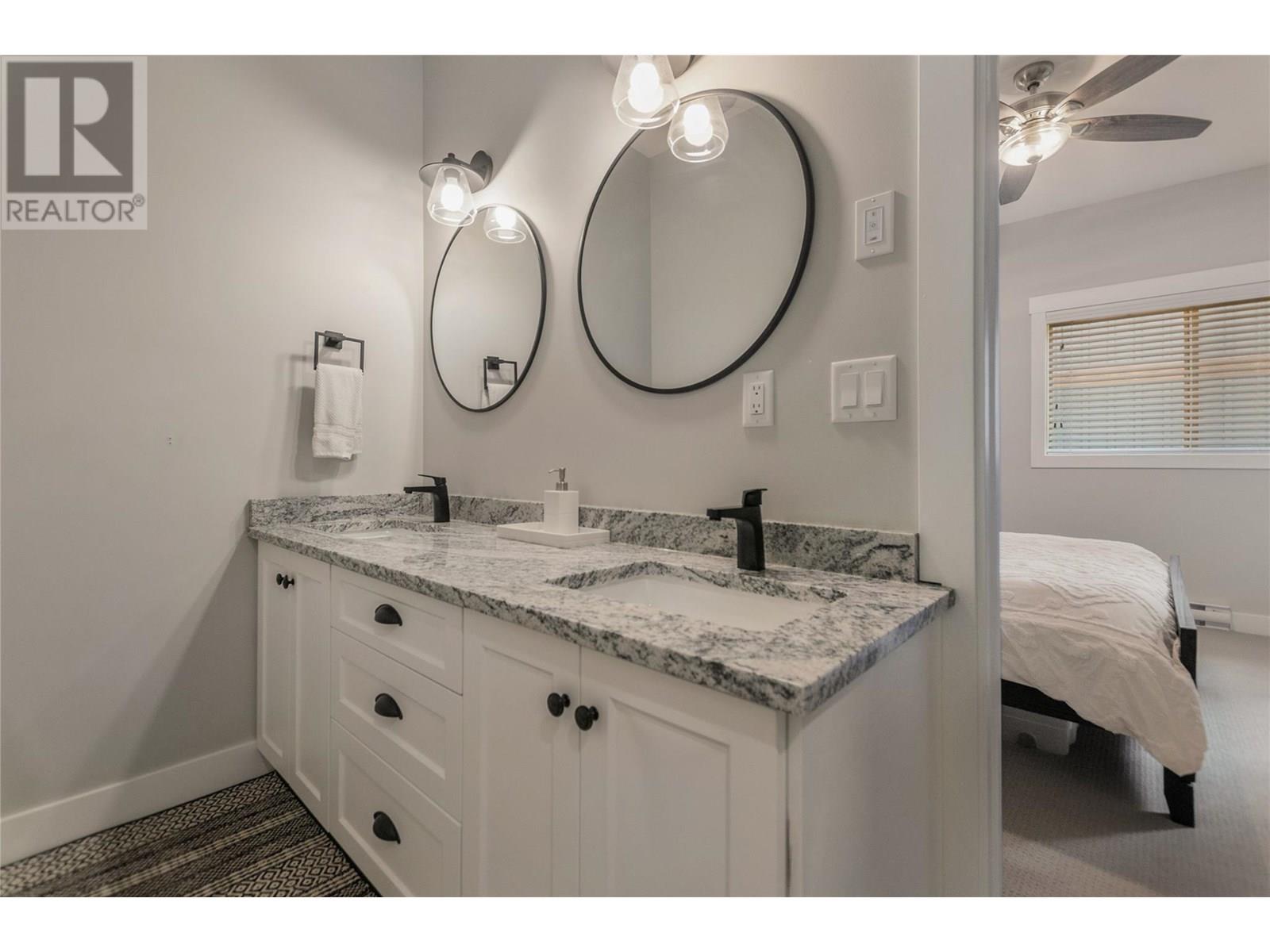 300 Creekview Road Unit# 2, Penticton