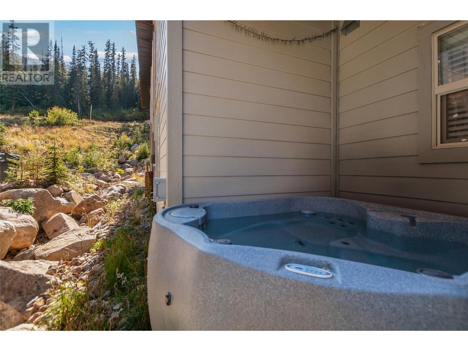 300 Creekview Road Unit# 2, Penticton
