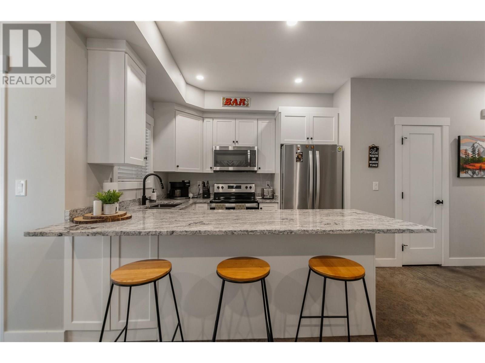 300 Creekview Road Unit# 2, Penticton