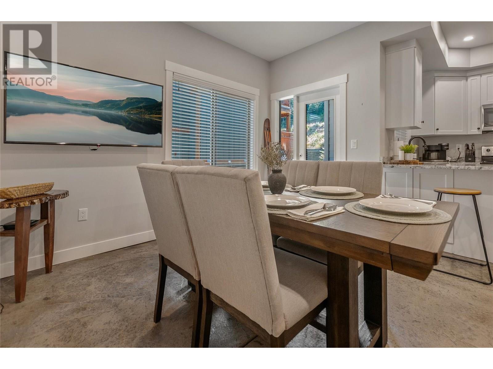 300 Creekview Road Unit# 2, Penticton