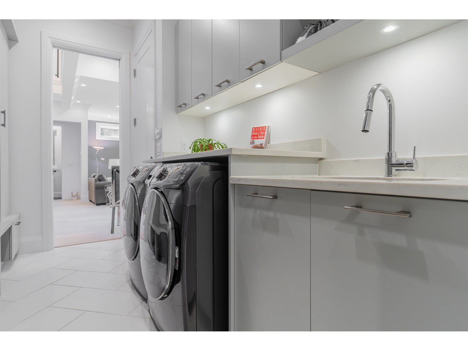 1912 LARONDE DRIVE, Surrey