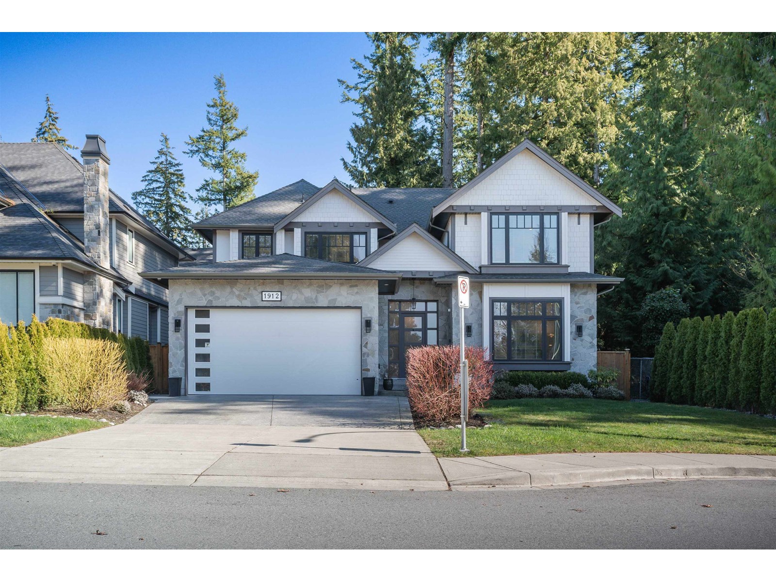 1912 LARONDE DRIVE, Surrey