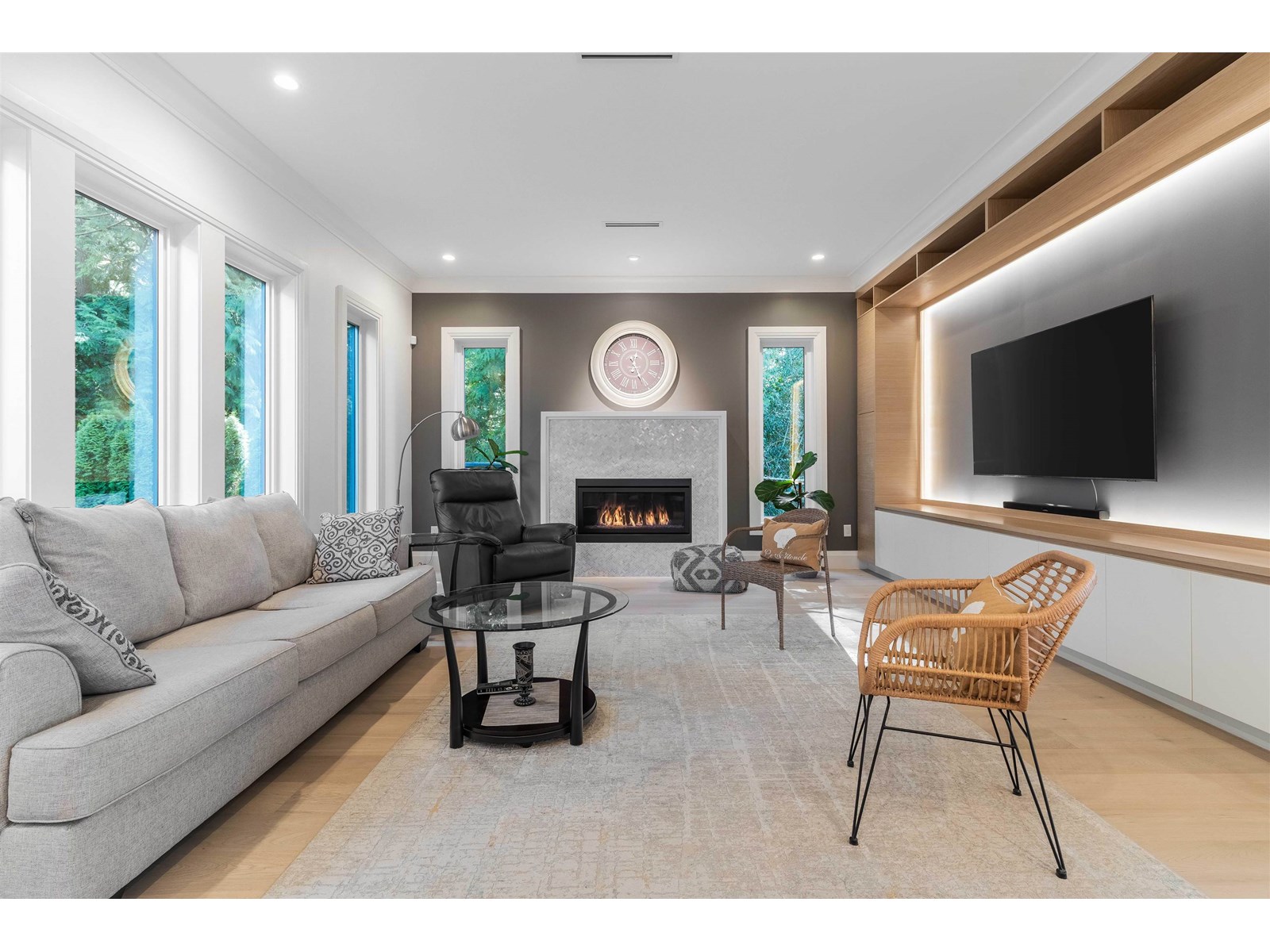 1912 LARONDE DRIVE, Surrey