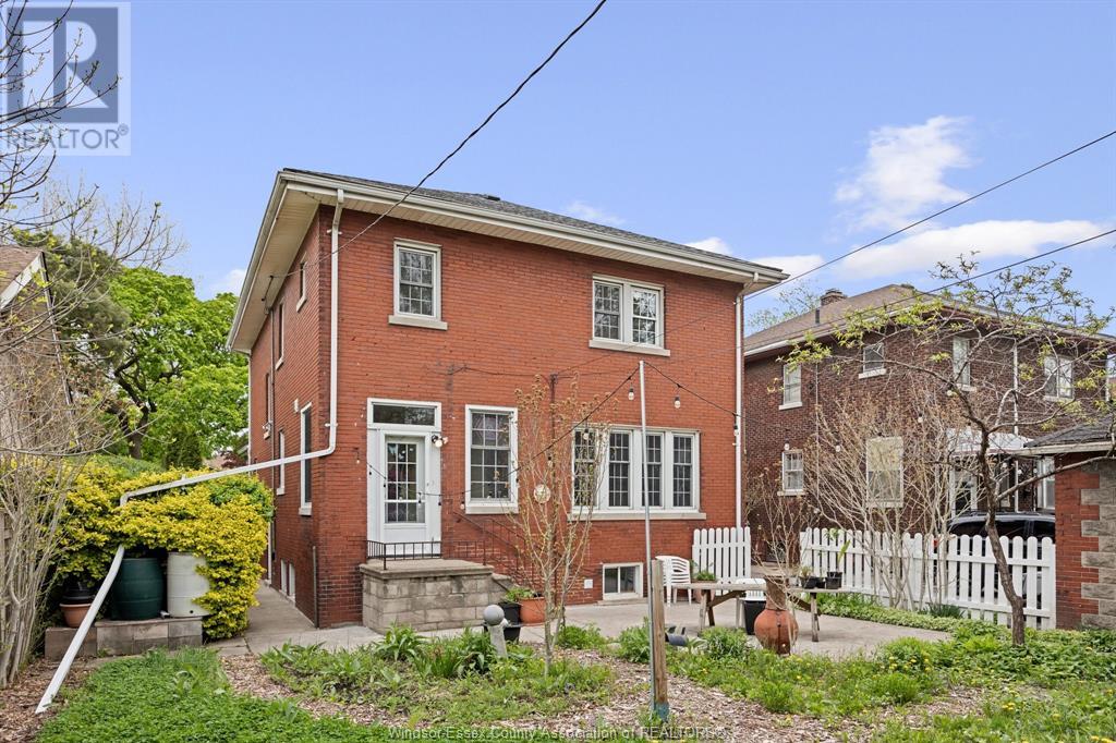 Photo 16 of 463 Askin, Windsor ON