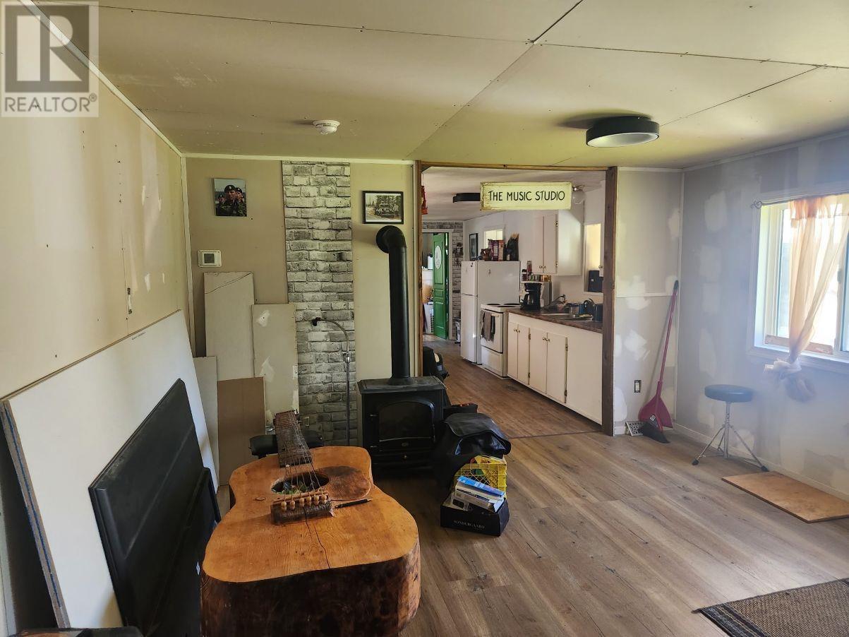 5855 MCLEOD ROAD, Prince George