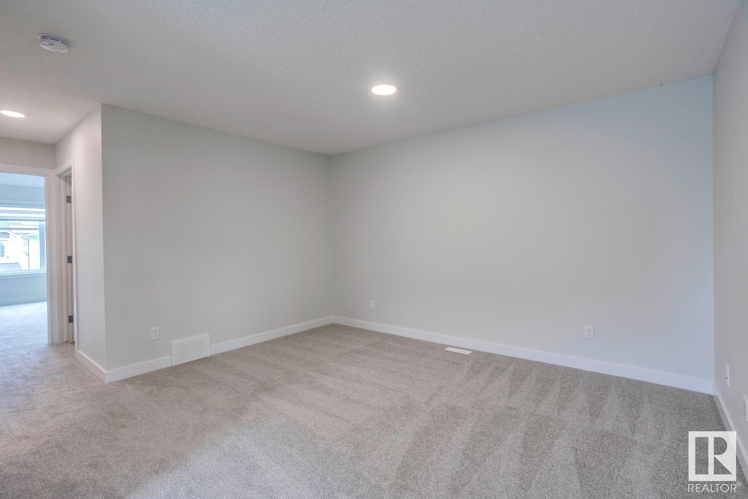 Photo 28 of 2827 191 St Nw, Edmonton AB