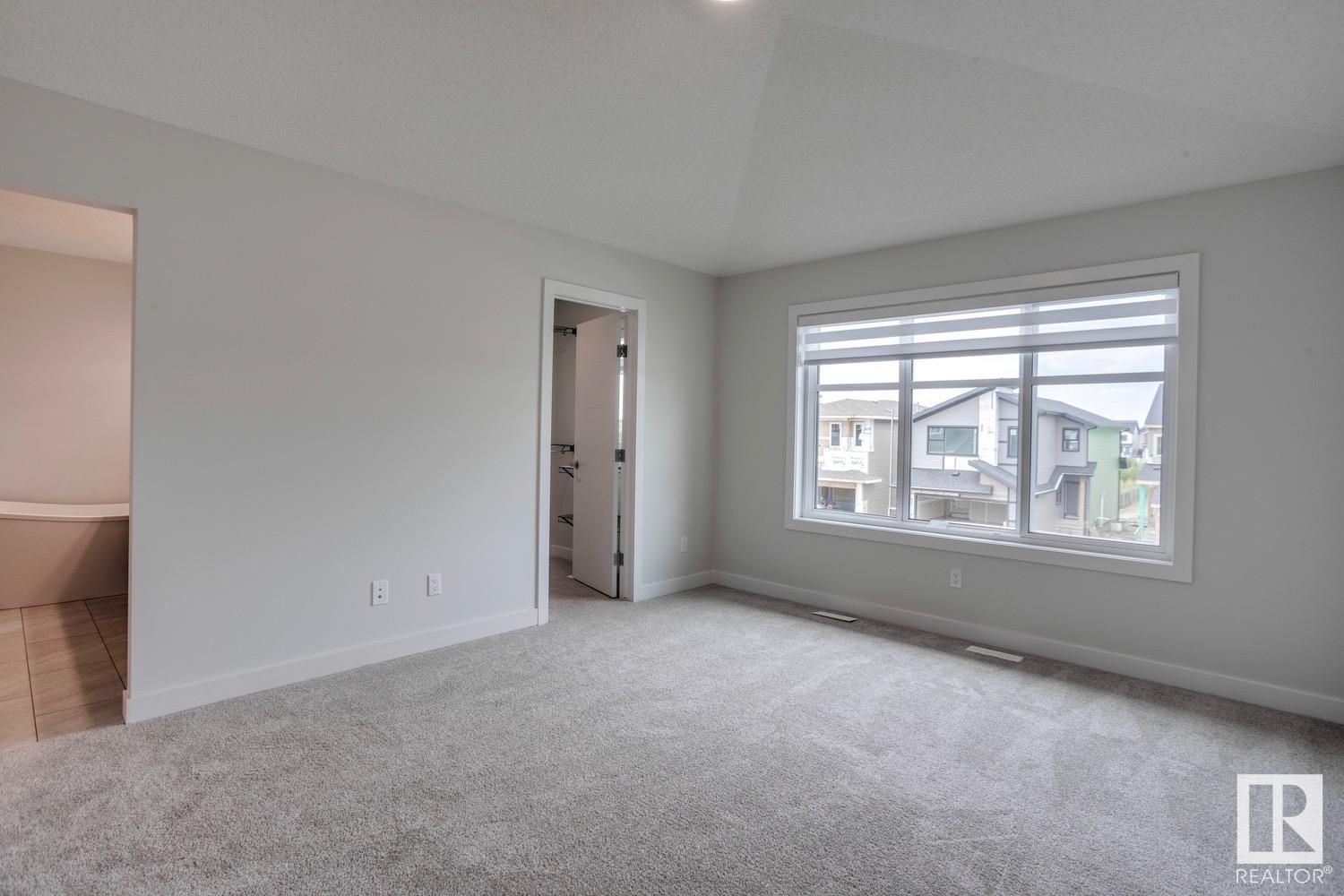 Photo 13 of 2827 191 St Nw, Edmonton AB