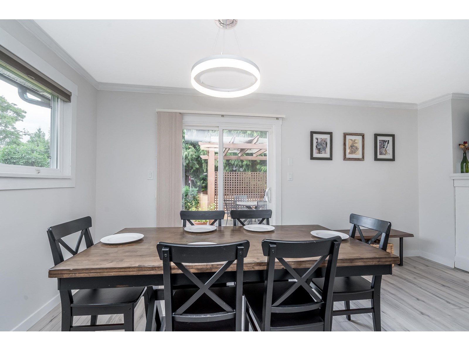 Photo 13 of 18096 61 Avenue, Surrey BC