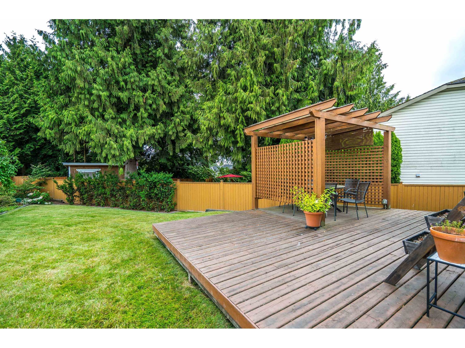 Photo 31 of 18096 61 Avenue, Surrey BC