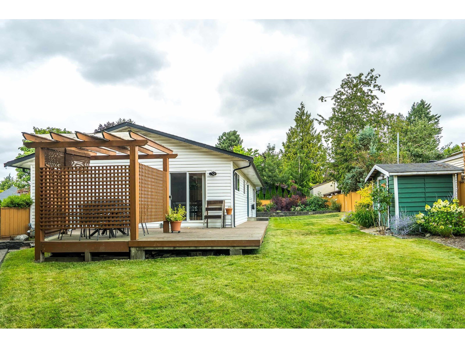 Photo 36 of 18096 61 Avenue, Surrey BC