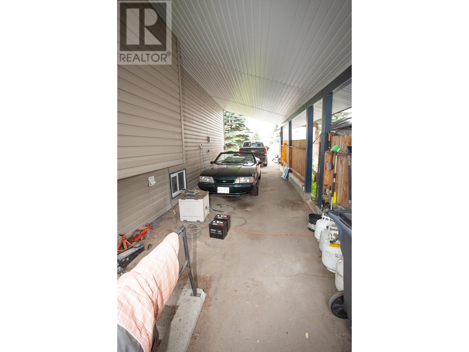 Photo 5 of 4149 Michael Road, Prince George BC
