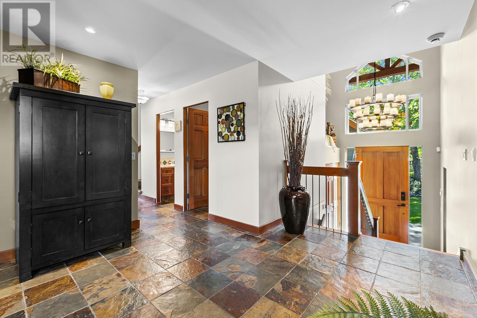Photo 2 of 1682 Larkridge Court, Kelowna BC
