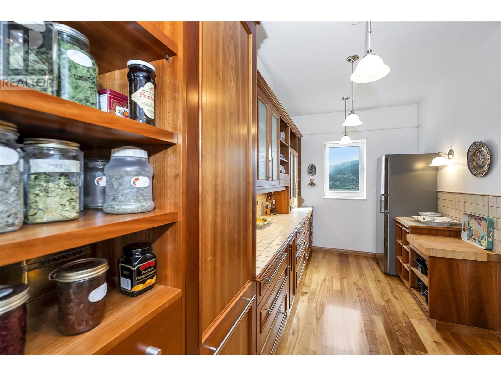  202 Stepping Stones Crescent, Spallumcheen