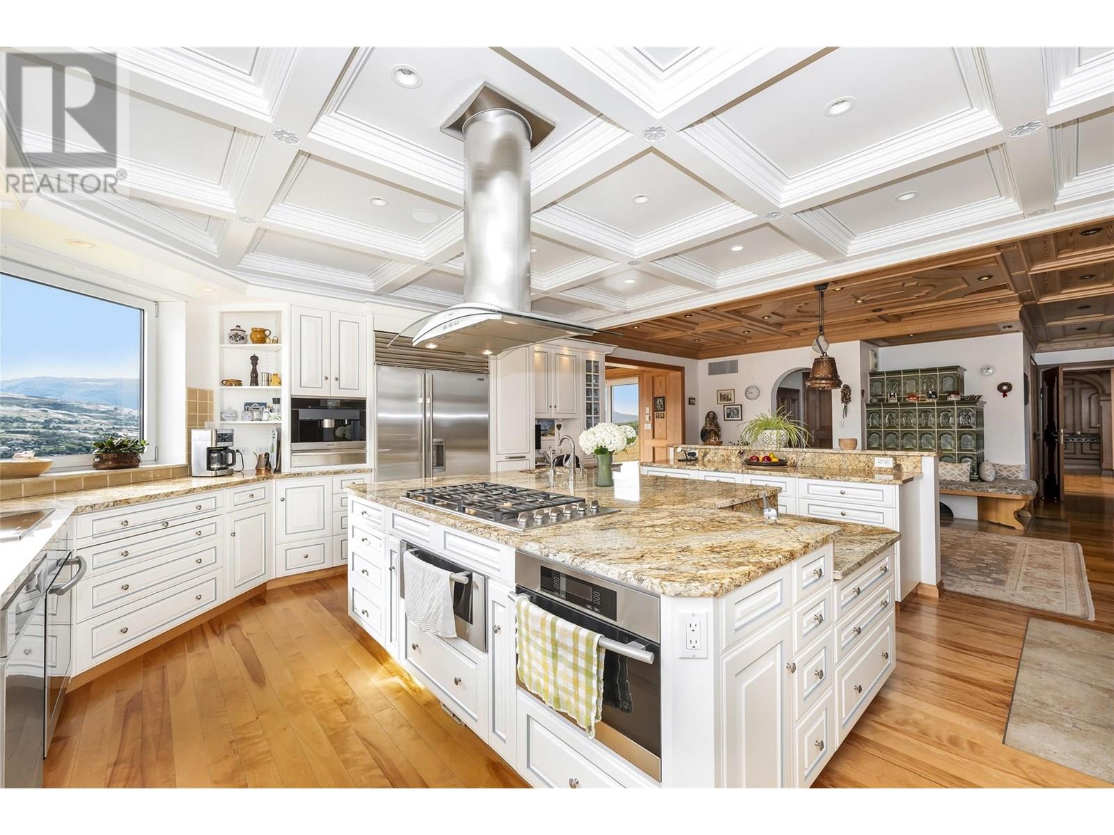  202 Stepping Stones Crescent, Spallumcheen