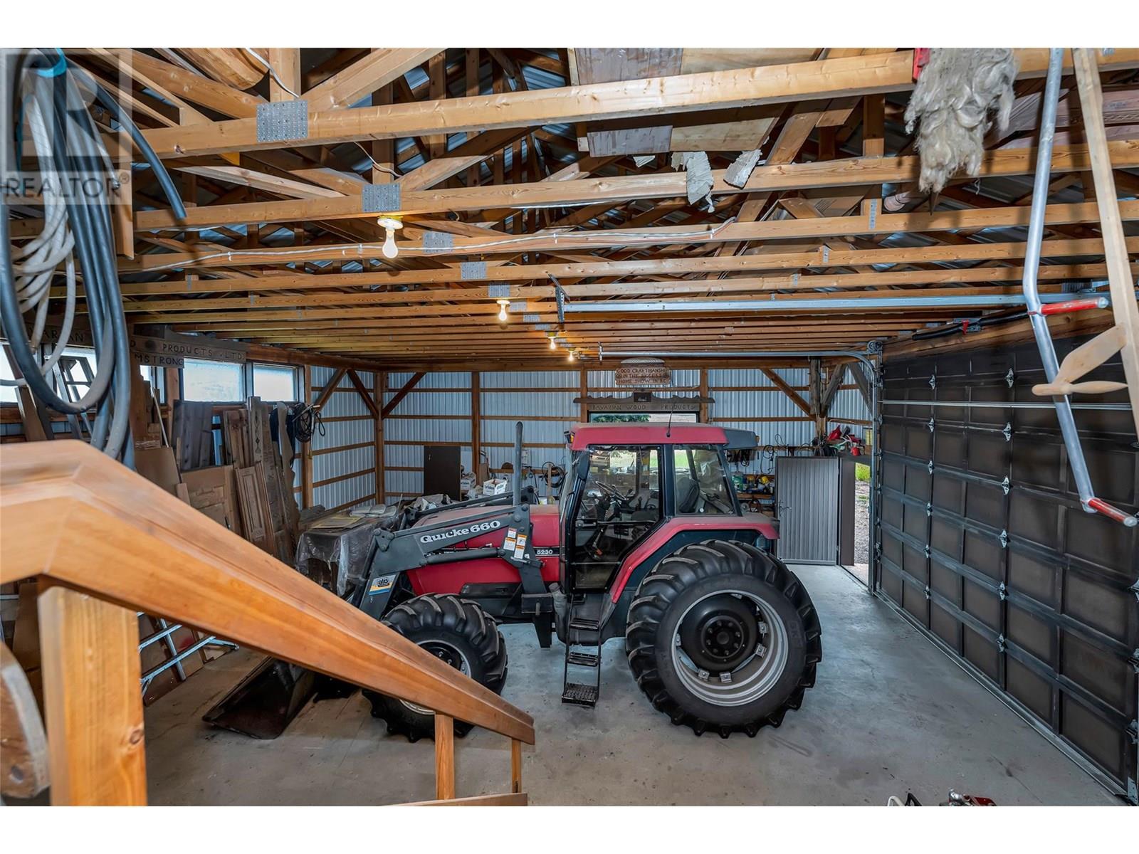  202 Stepping Stones Crescent, Spallumcheen