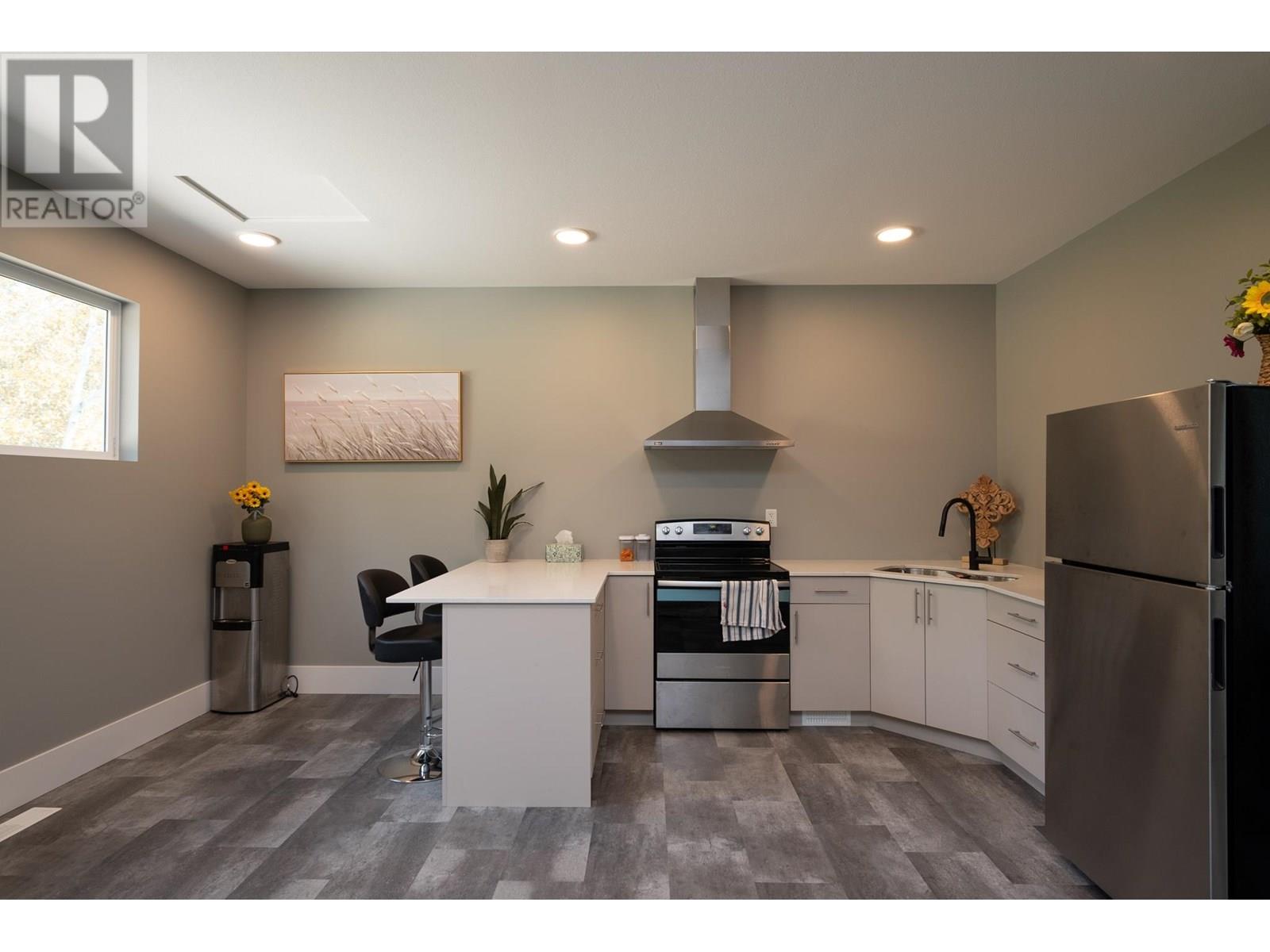 Photo 17 of 140 Rondane Crescent, Prince George BC