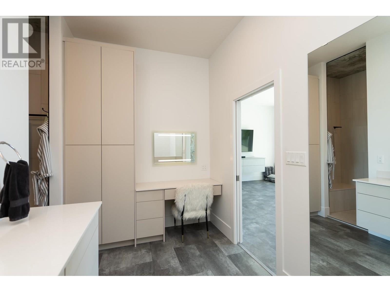 Photo 11 of 140 Rondane Crescent, Prince George BC