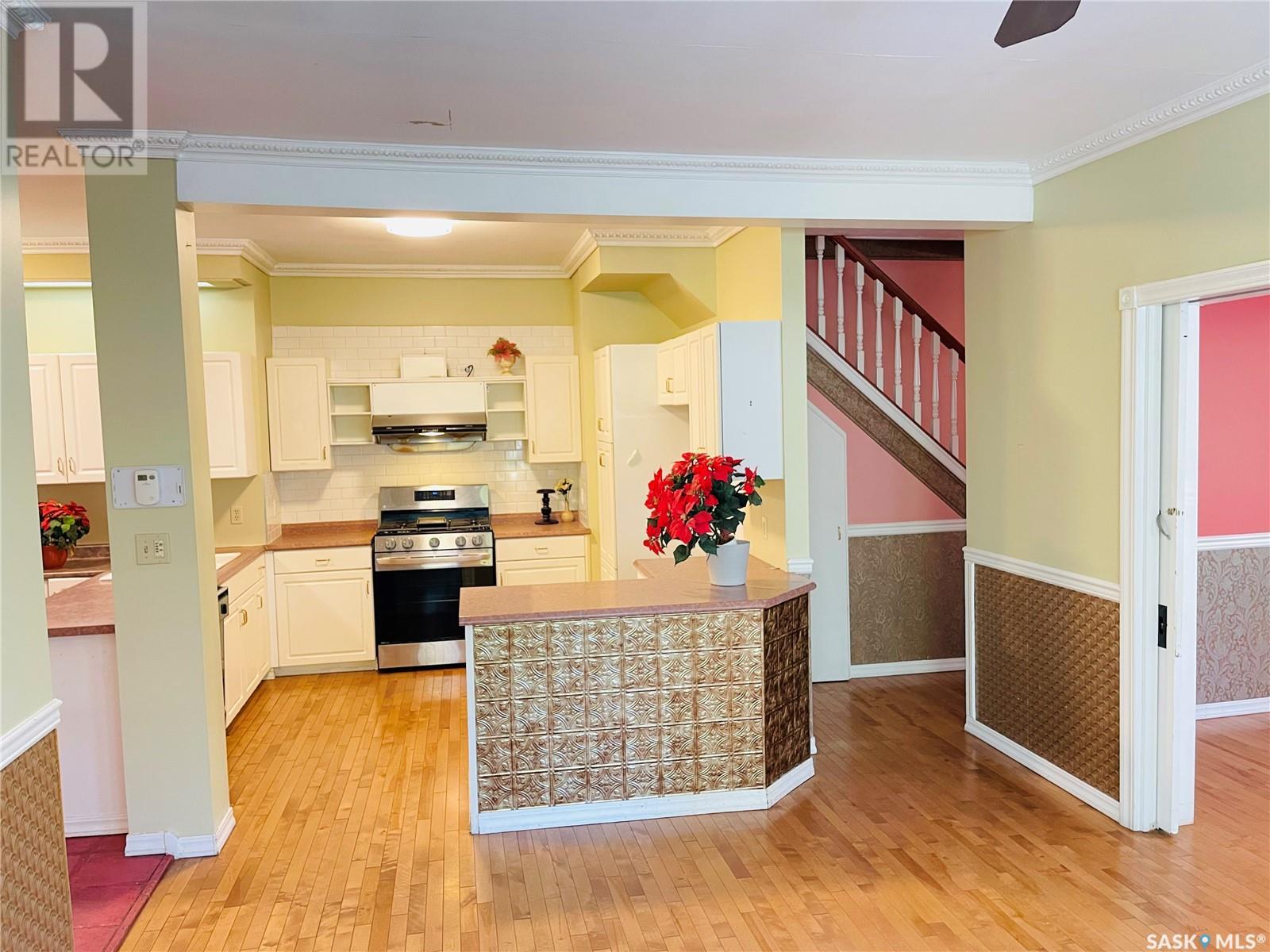 Photo 6 of 2230 Rose Street, Regina SK