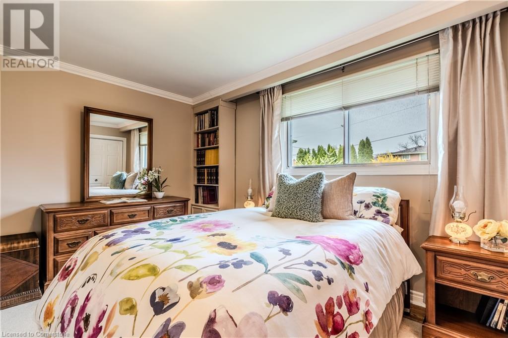 Photo 36 of 4411 Longmoor Drive, Burlington ON