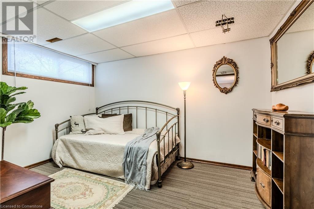 Photo 22 of 4411 Longmoor Drive, Burlington ON