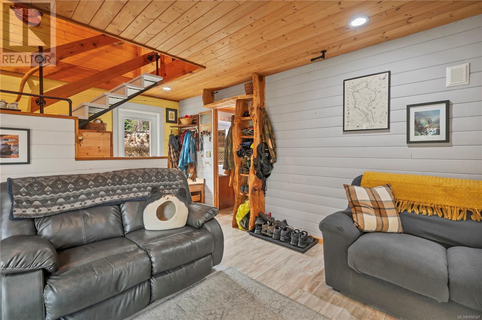 1390 Hooley Rd, Quadra Island