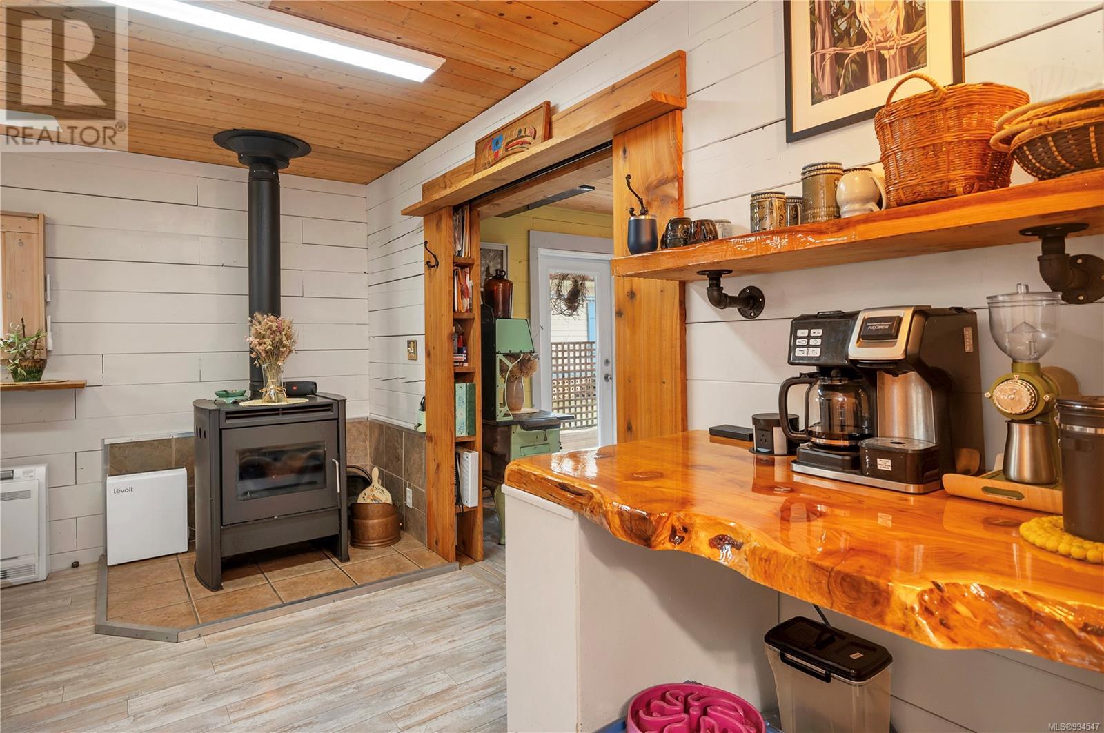 1390 Hooley Rd, Quadra Island