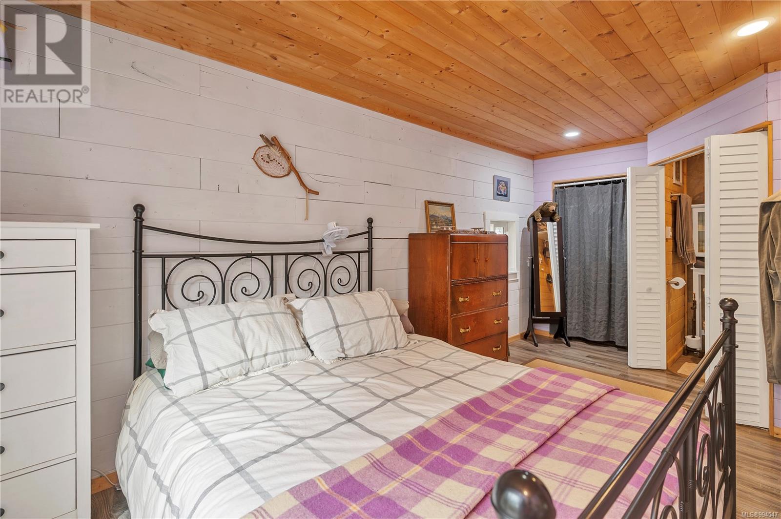 1390 Hooley Rd, Quadra Island