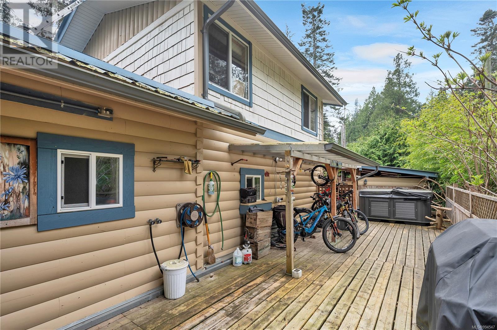 1390 Hooley Rd, Quadra Island
