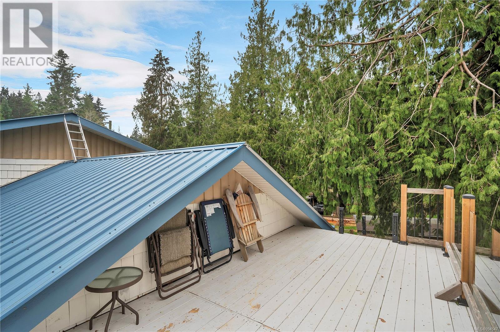 1390 Hooley Rd, Quadra Island