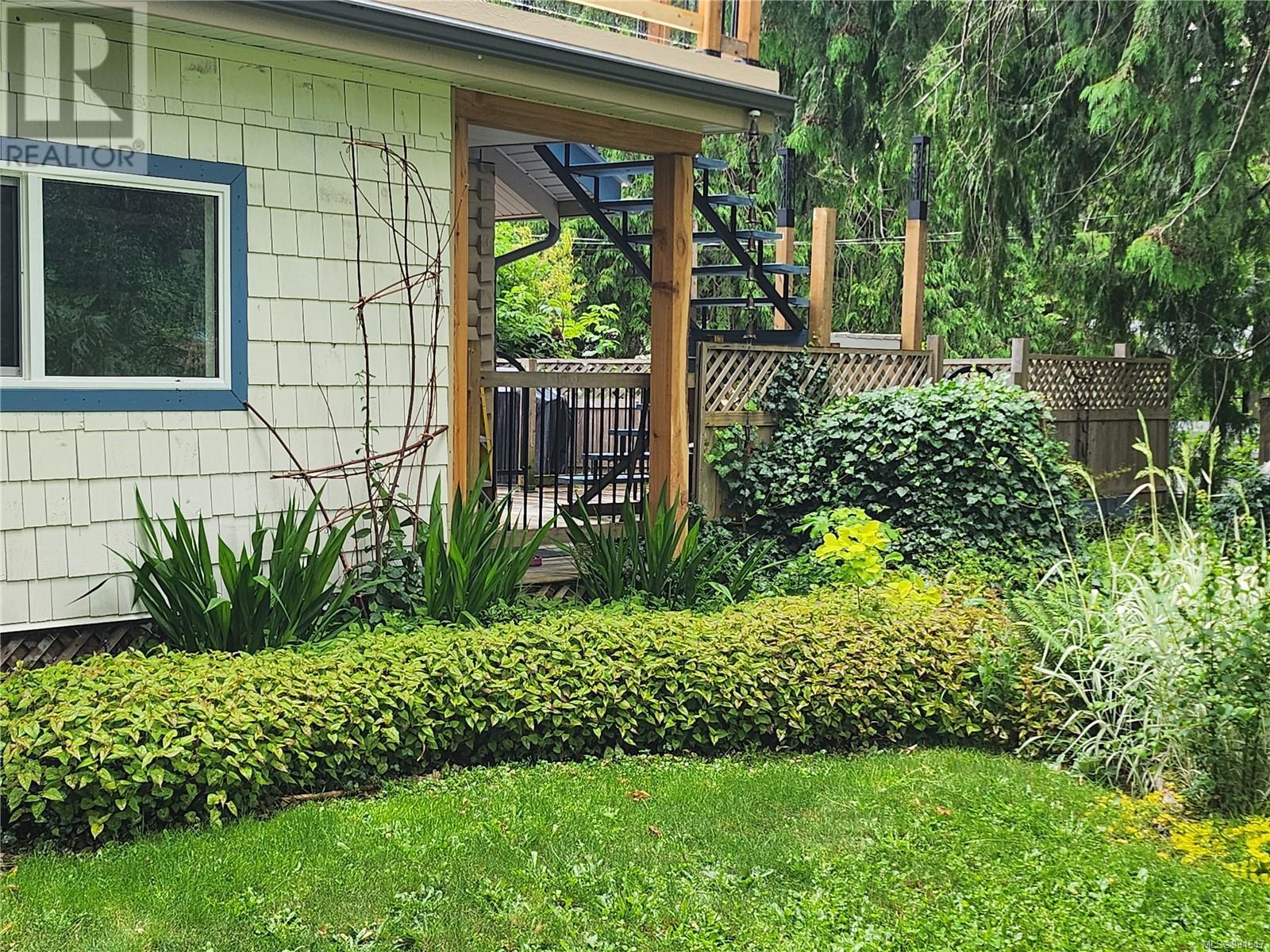 1390 Hooley Rd, Quadra Island