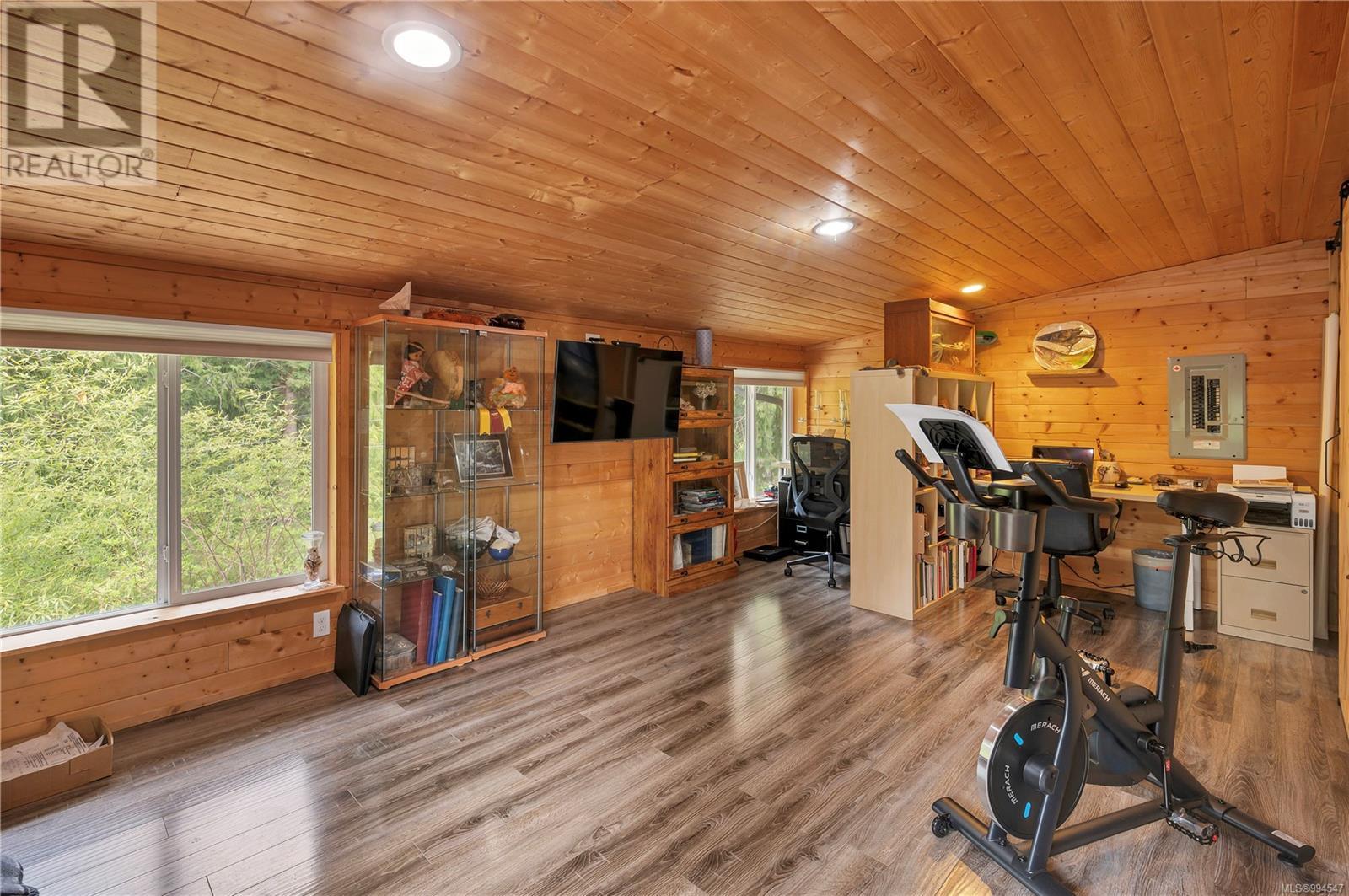 1390 Hooley Rd, Quadra Island