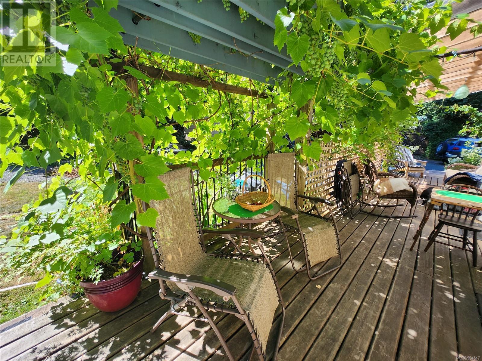 1390 Hooley Rd, Quadra Island