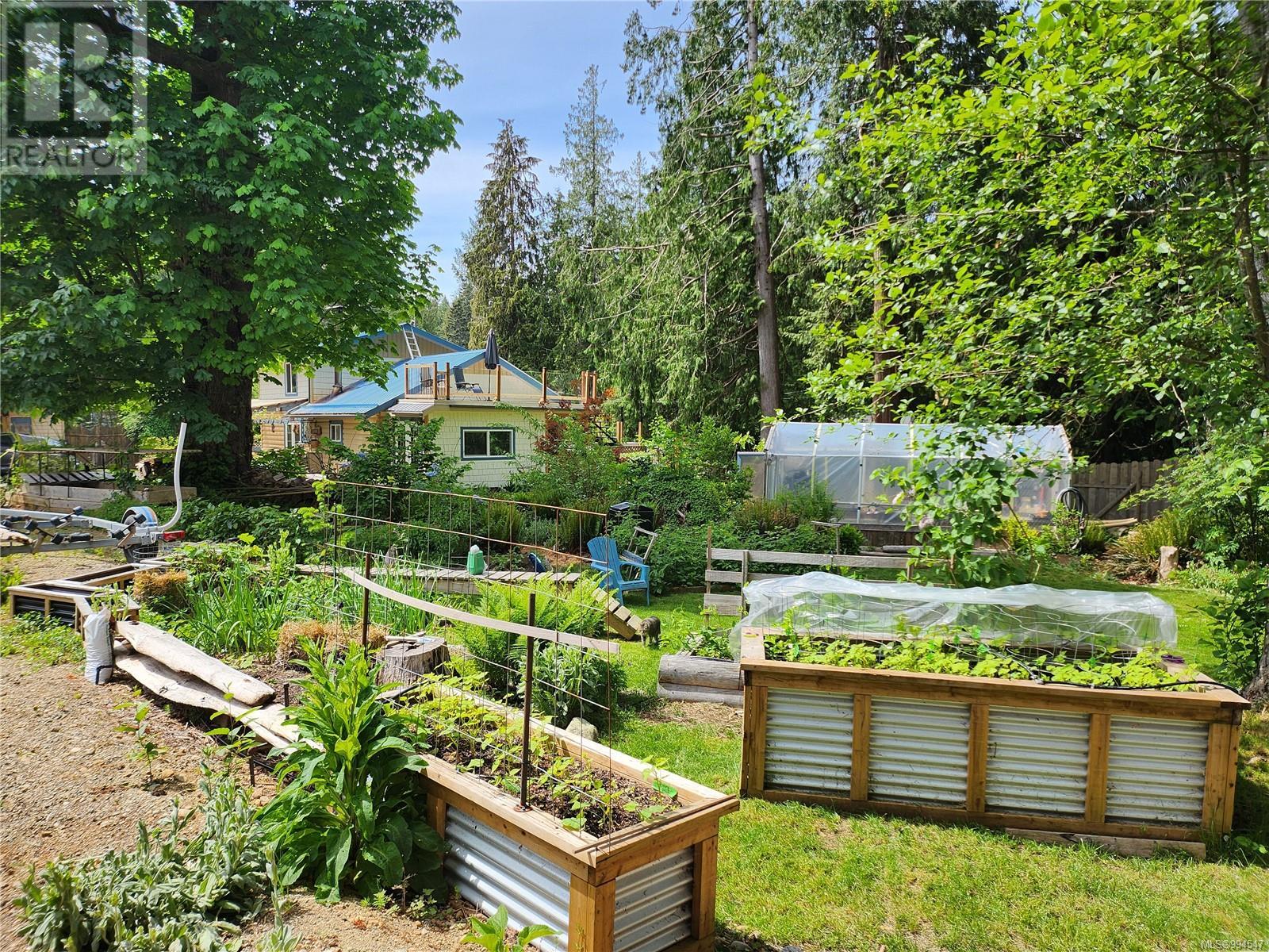 1390 Hooley Rd, Quadra Island