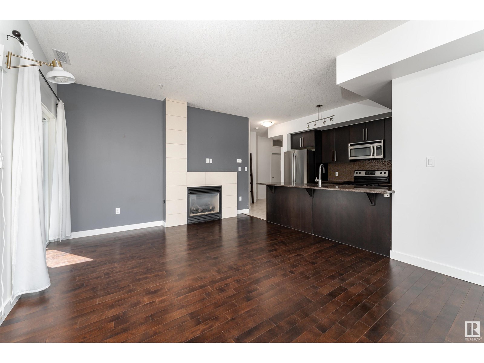 Photo 13 of 201 11203 103 A Av Nw, Edmonton AB