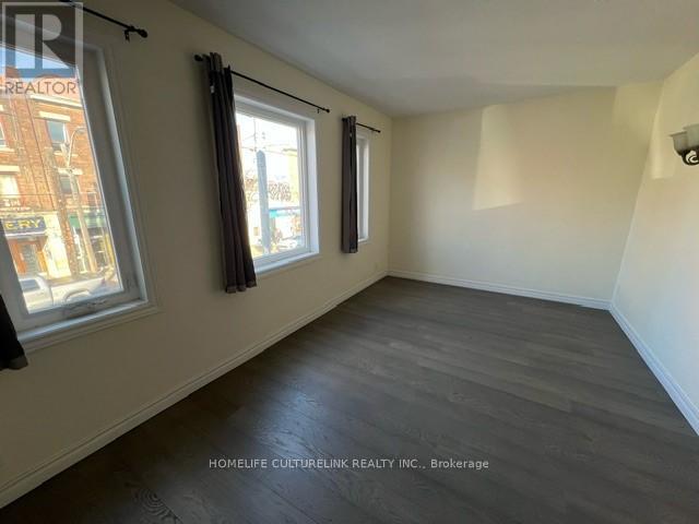 Photo 9 of A 575 College Street, Toronto ON