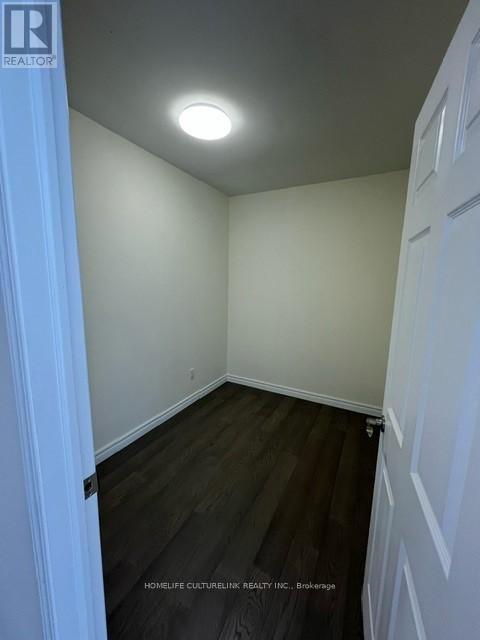 Photo 10 of A 575 College Street, Toronto ON