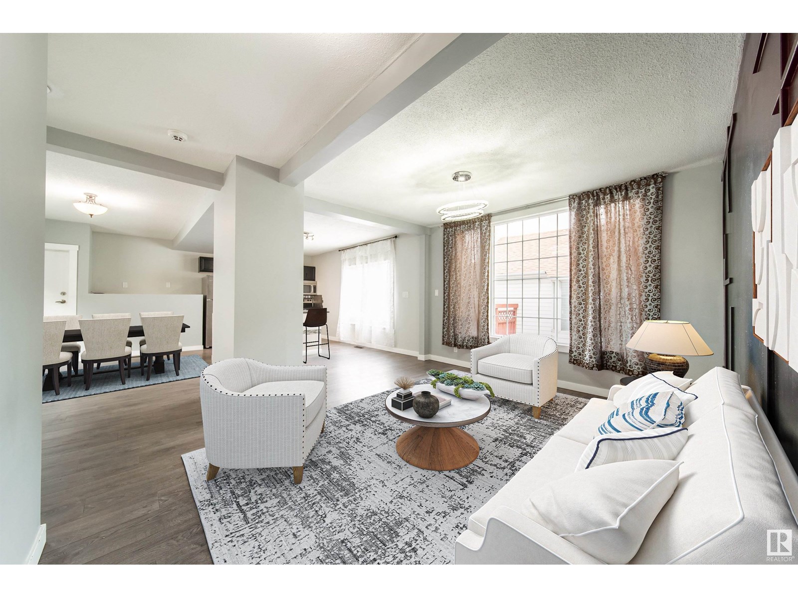Photo 18 of 11908 77 St Nw, Edmonton AB