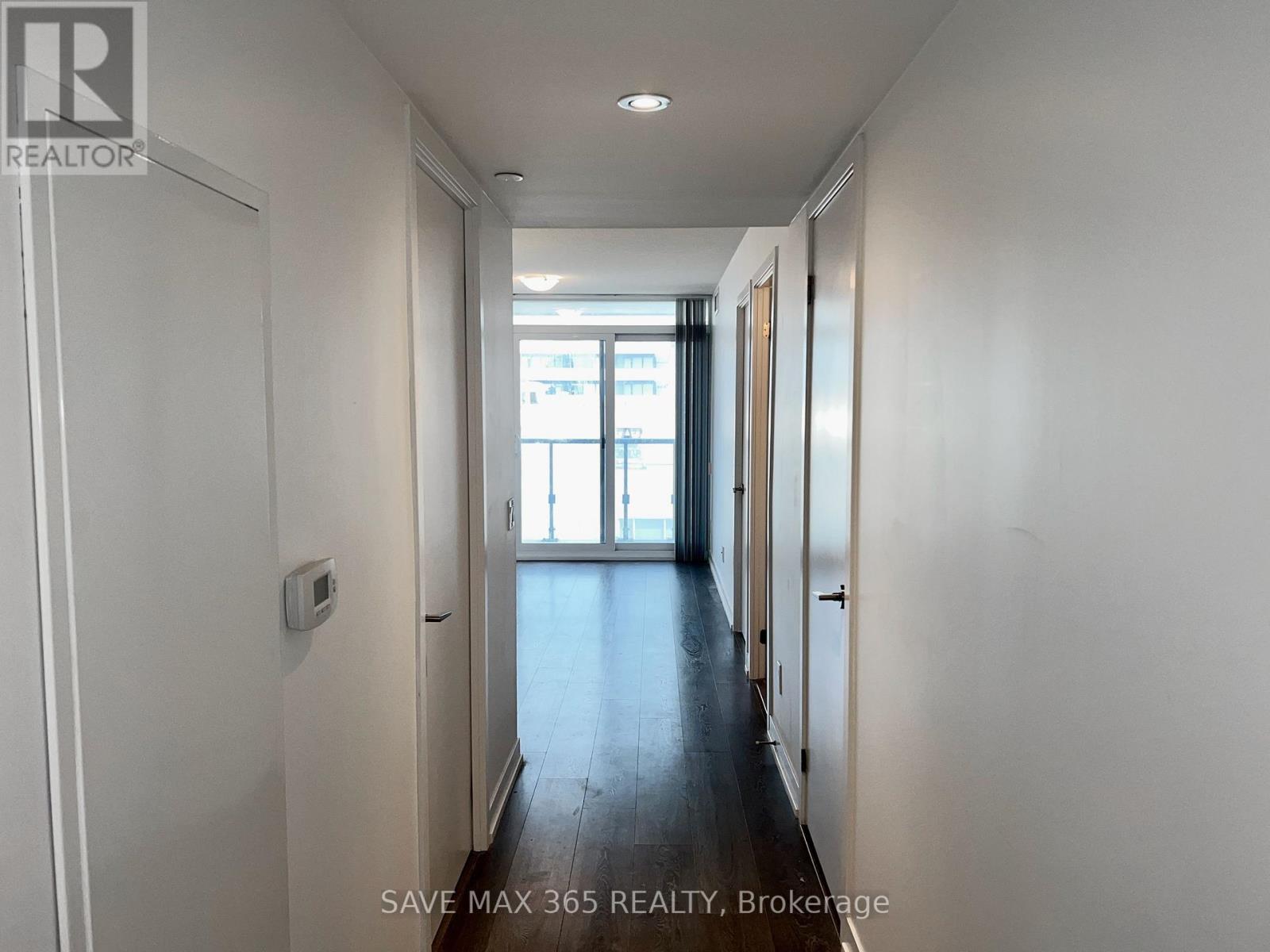 Photo 4 of 1101 125 Redpath Avenue, Toronto ON