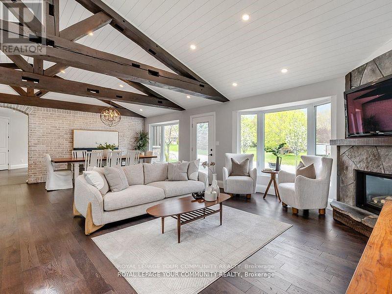 Photo 29 of 58 Marlow Circle, Springwater ON
