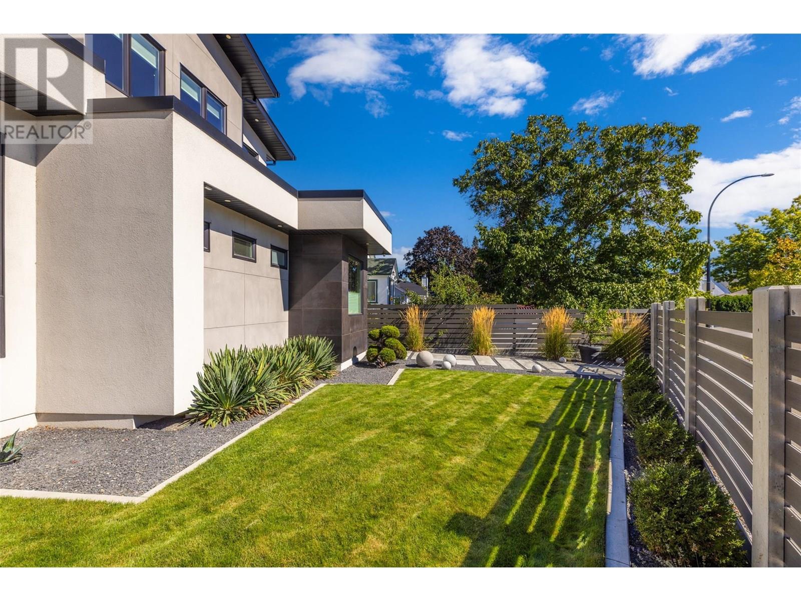  364 Christleton Avenue, Kelowna