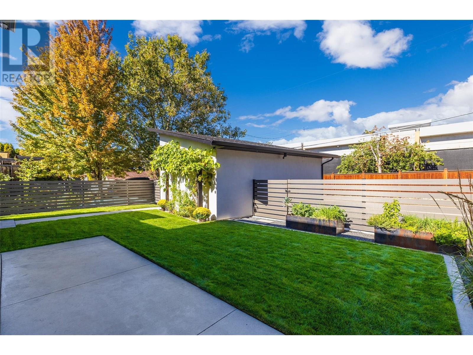 364 Christleton Avenue, Kelowna