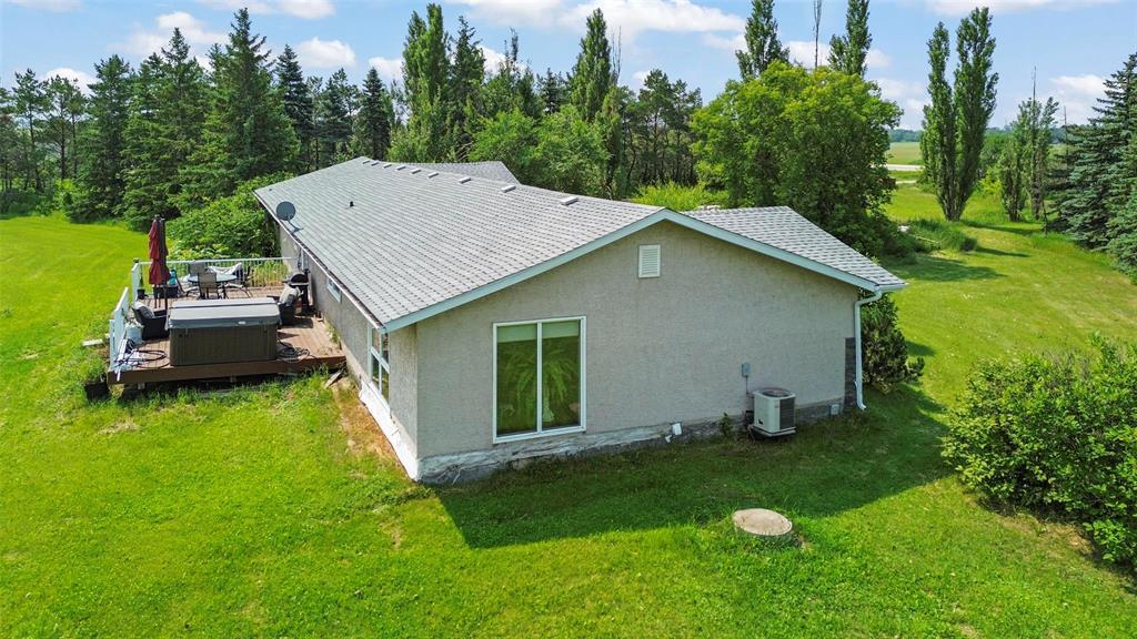 Photo 20 of 35153 Pr 216 Highway, Kleefeld MB