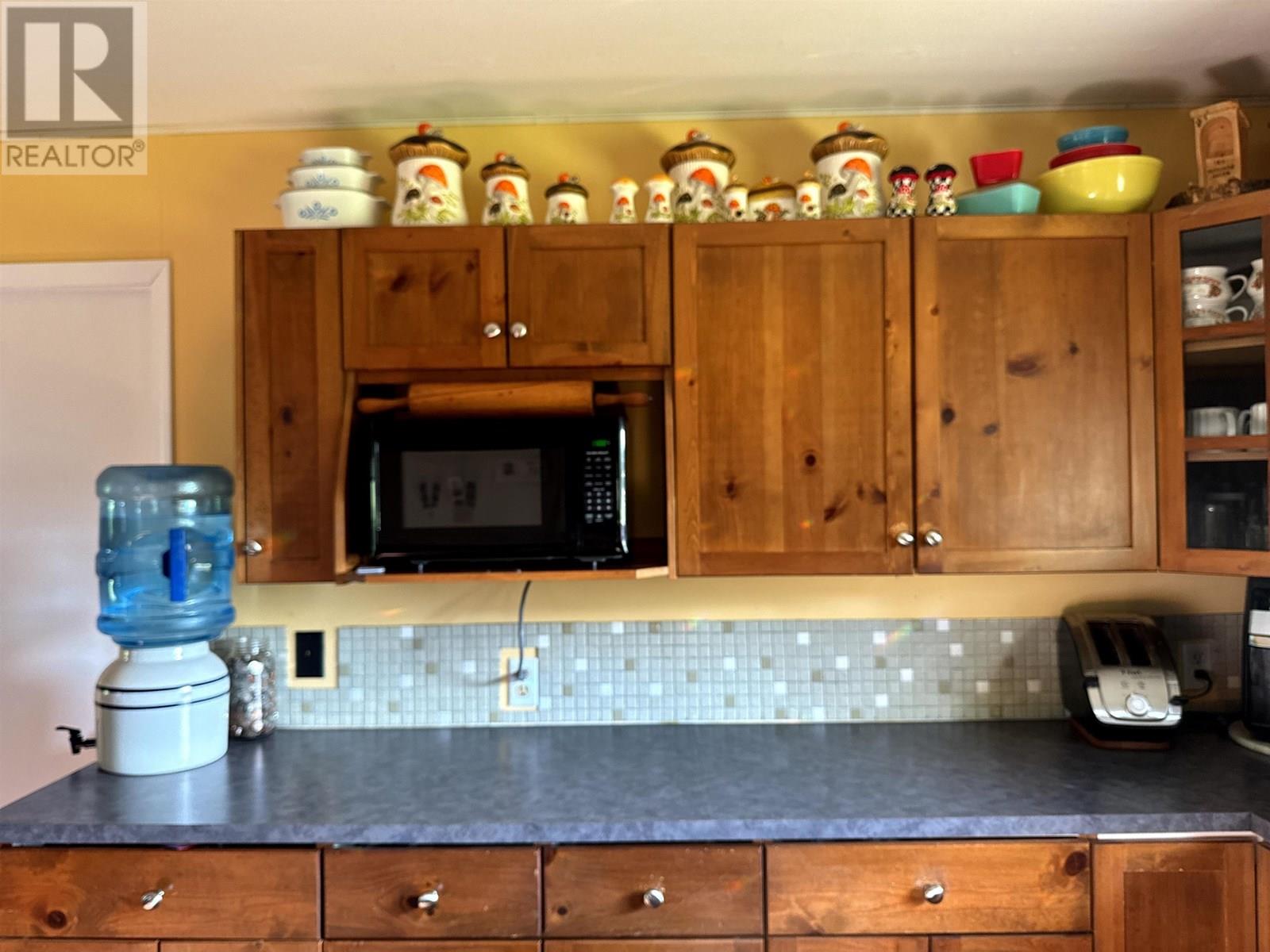 7048 S NETHERLAND ROAD, Lone Butte