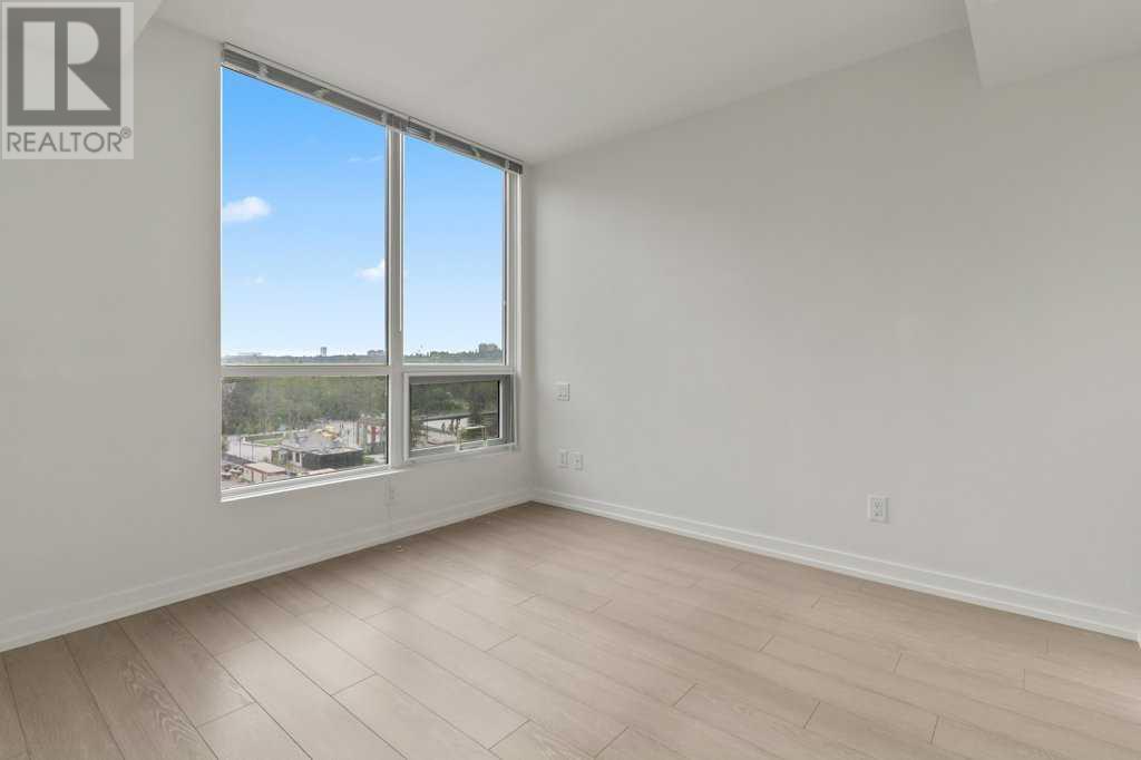 Single Family House for Sale in    Street SW Chinatown Calgary 