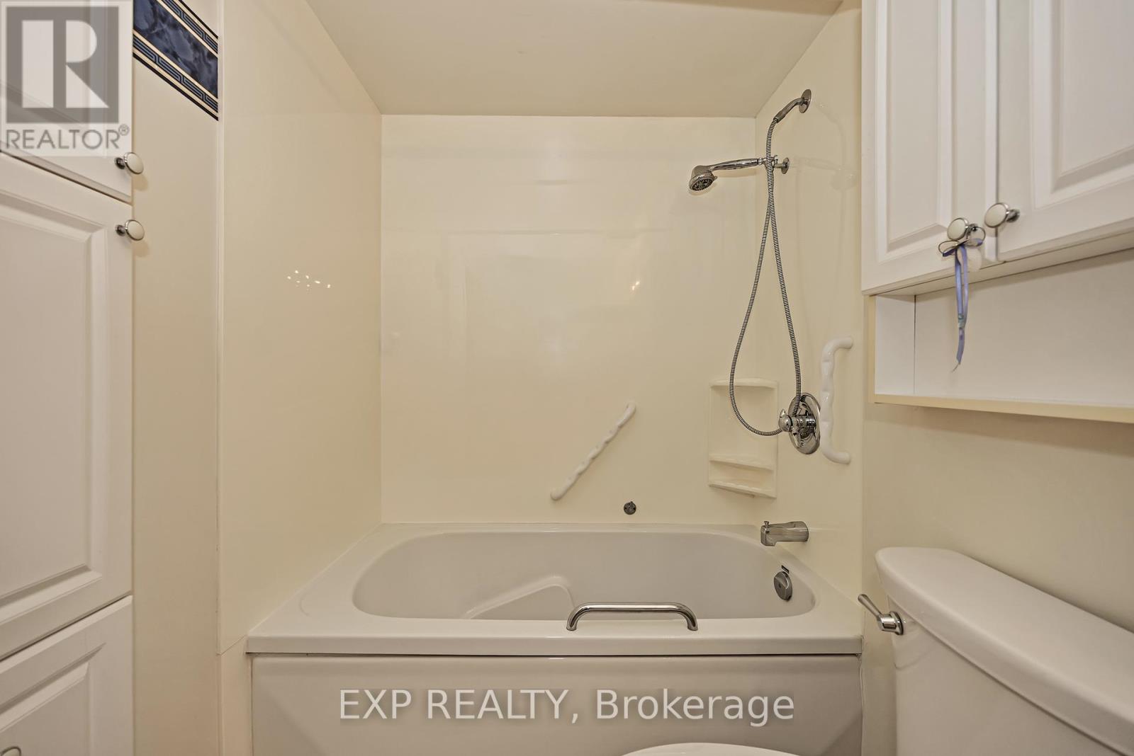 Photo 25 of 712 80 Sandcastle Drive, Ottawa ON