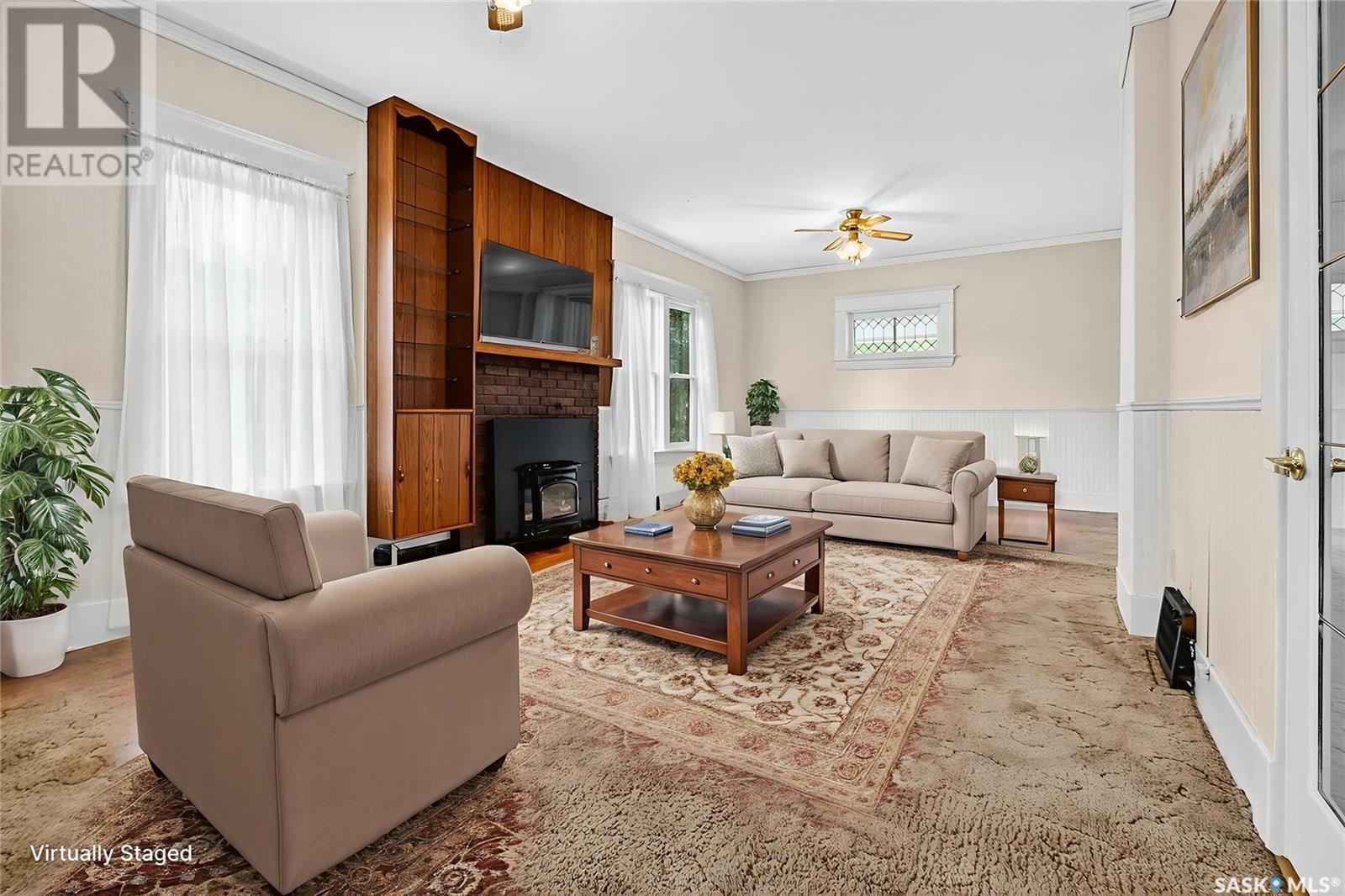 Photo 10 of 1120 3rd Avenue Nw, Moose Jaw SK